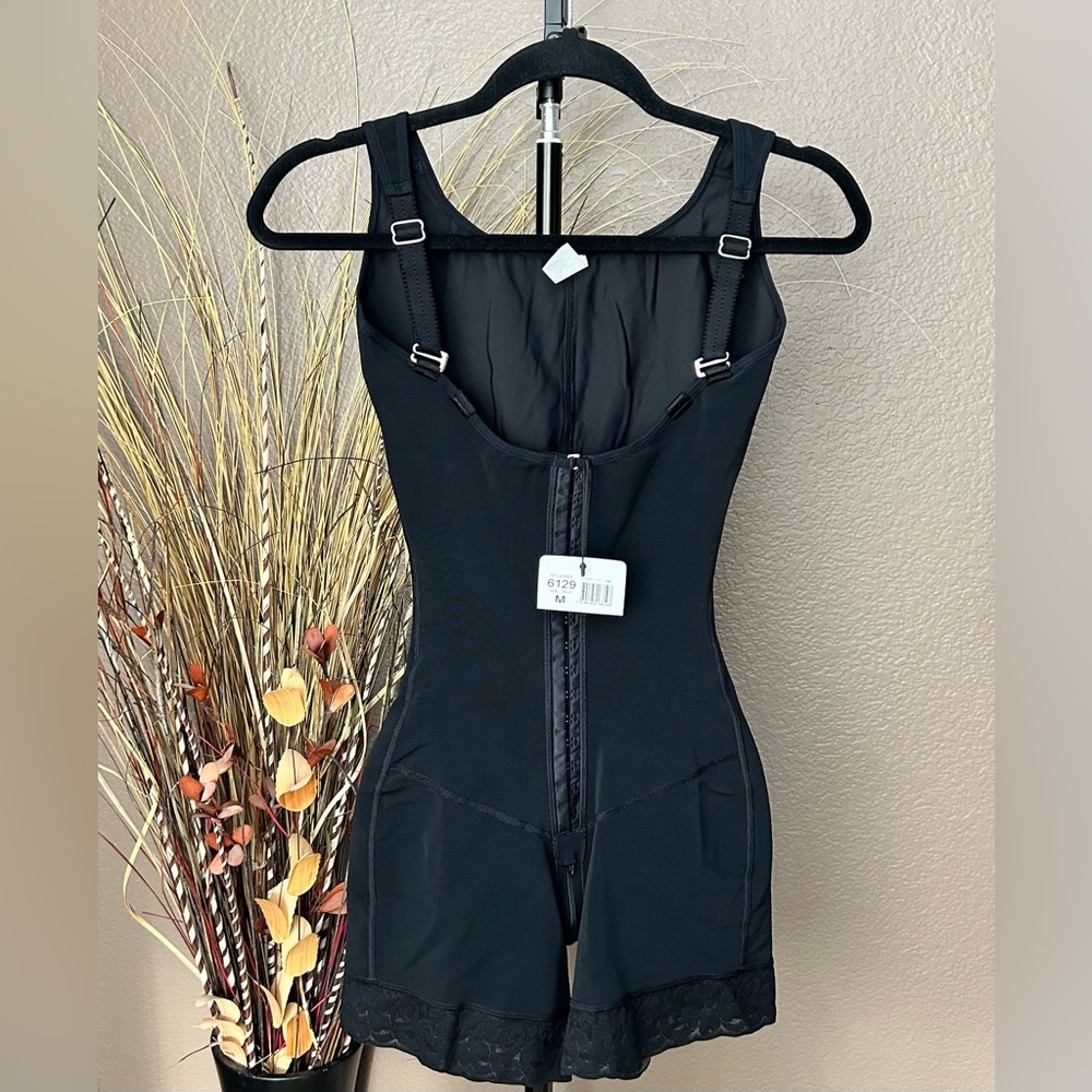 Uplady purchased from Mocha & Karamelo Faja #6129